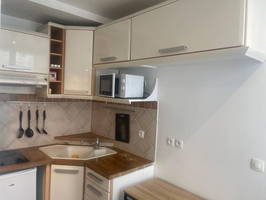 Super Appartement T2 Proche De Tour Eiffel ปารีส ภายนอก รูปภาพ